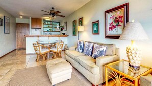 House, Multiple Beds (Two-Bedroom Apartment) | Living room - Two-bedroom Apartment (Hilo)