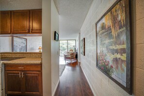 House, Multiple Beds (Two-Bedroom Apartment)