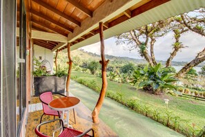 House, 1 Double Bed (One-Bedroom Suite) | Property grounds - One-bedroom Suite (Liberia)