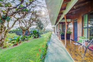 Terrace/patio - One-bedroom Suite (Liberia)