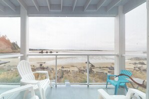 House, Multiple Beds (One-Bedroom Apartment) | Balcony
