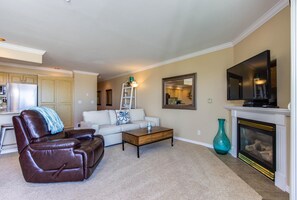 House, Multiple Beds (Two-Bedroom Apartment) | Living area - Two-bedroom Apartment (Lincoln City)
