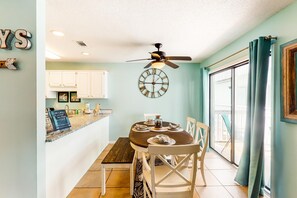 House, Multiple Beds (Two-Bedroom Apartment) | Private kitchen - Two-bedroom Apartment (Gulf Shores)