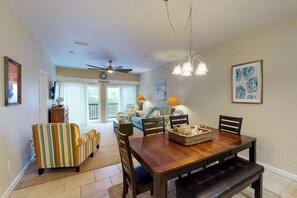 House, Multiple Beds (Three-Bedroom Apartment) | In-room dining - Three-bedroom Apartment (Dauphin Island)