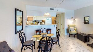 House, 1 Queen Bed with Sofa bed (One-Bedroom Apartment) - One-bedroom Apartment (Gulf Shores)