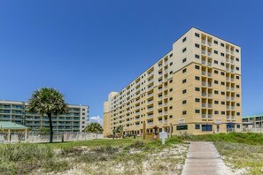 Front of property - Apartment (Gulf Shores)