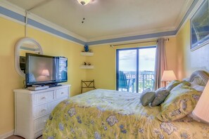 Room - Apartment (Gulf Shores)