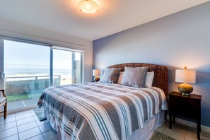 House, Multiple Beds (Two-Bedroom Apartment)