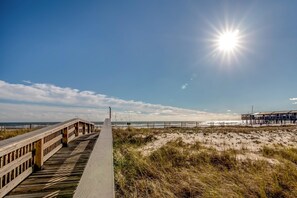 Strand