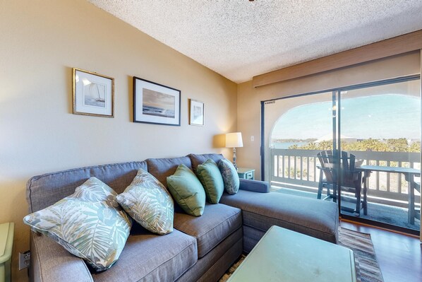 Casa, varias camas (Apartment) | Sala de estar