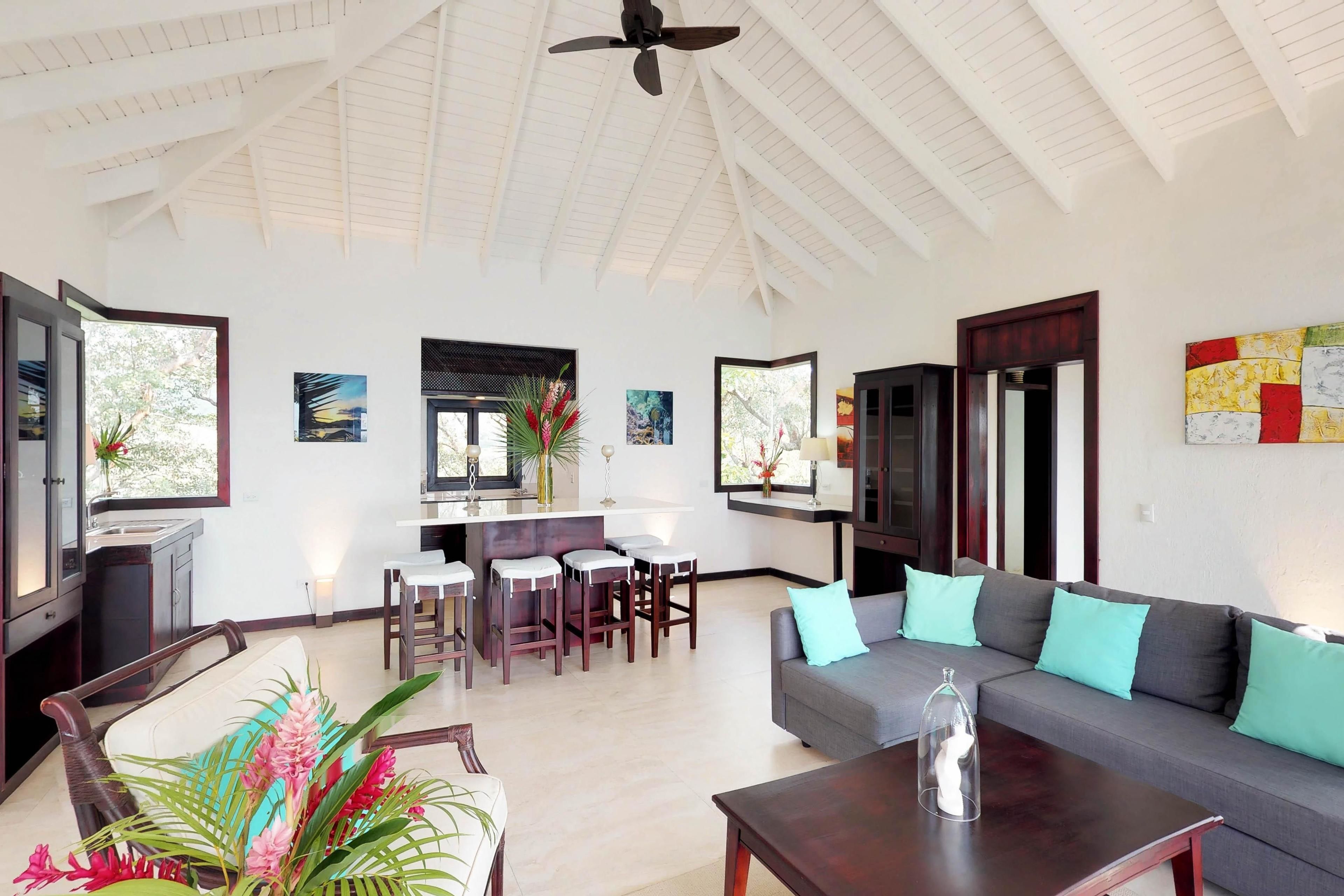 House, 1 Katil Raja (King) (One-Bedroom House) | Ruang tamu