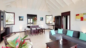Living area - Two-bedroom Apartment (Guanaja)