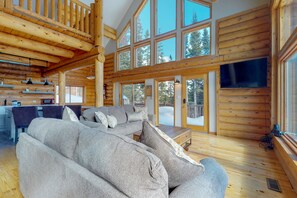 Talo, useita sänkyjä (Three-Bedroom Apartment) | Oleskelualue