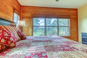 House, Multiple Beds (Two-Bedroom Apartment)