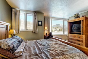 House, Multiple Beds (One-Bedroom Apartment) - One-bedroom Apartment (Keystone)