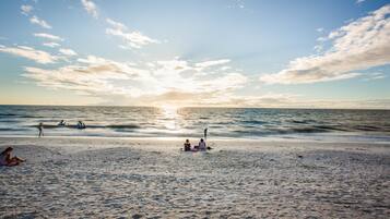 House, Multiple Beds (One-Bedroom House) | Beach