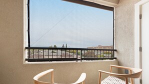 Maison, plusieurs lits (Two-Bedroom Apartment)