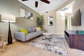 House, Multiple Beds (Two-Bedroom Apartment) | Living area