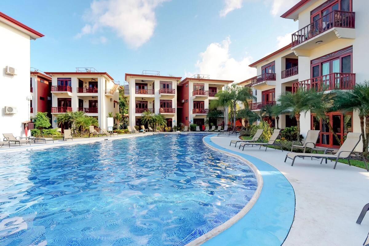 Huis, meerdere bedden (Two-Bedroom House) | Buitenzwembad