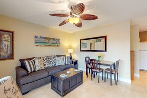 Maison, 1 grand lit et 1 canapé-lit (One-Bedroom House) | Salle de séjour