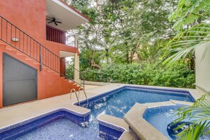 House, 2 Queen Beds (Two-Bedroom House) | Outdoor pool