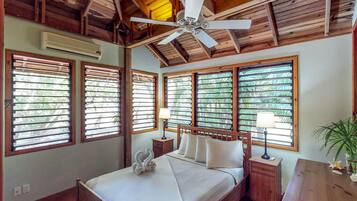 ํ์ฐ์ค, ๋๋ธ์นจ๋ 2๊ฐ (Apartment)