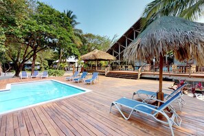 Maison, plusieurs lits (Apartment) | Piscine extérieure