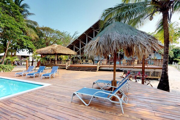 Sun deck