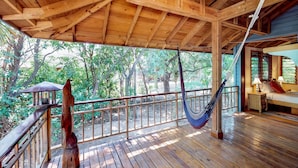 Unclassified image, 4 of 23, button - Four Bedroom (Roatan)