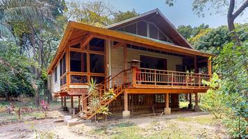 ํ์ฐ์ค, ํธ์ฌ์ด์ฆ์นจ๋ 2๊ฐ (Apartment) | ์ธ๊ด