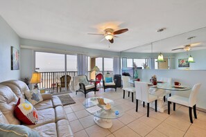 Rumah, Beberapa Tempat Tidur (One-Bedroom Apartment) | Area keluarga