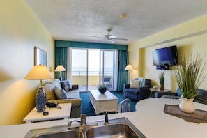 Huis, 1 kingsize bed met slaapbank (One-Bedroom Apartment) | Woonruimte