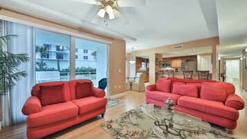 House, Multiple Beds (Two-Bedroom House) | Living area