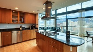 House, Multiple Beds (Two-Bedroom Apartment) | Private kitchen - Two-bedroom Apartment (Colorado Springs)