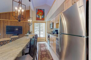 House, 1 King Bed with Sofa bed (Two-Bedroom Apartment) | Private kitchen - Two-bedroom Apartment (Breckenridge)
