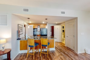 House, Multiple Beds (Two-Bedroom House) | Private kitchen - Two-bedroom House (Miramar Beach)