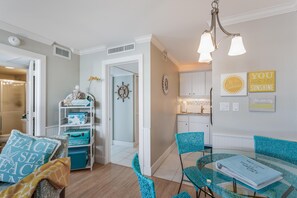 Maison, 1 grand lit (Bungalow) | Salle de séjour