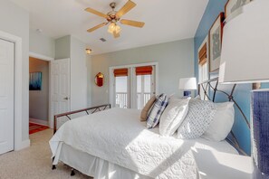 Casa, varias camas (Three-Bedroom House)