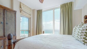 House, Multiple Beds (Two-Bedroom Apartment) - Two-bedroom Apartment (Pensacola Beach)