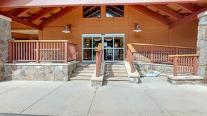 Property entrance - One-bedroom Apartment (Frisco)