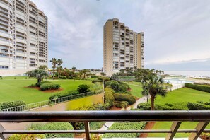 House, Multiple Beds (One-Bedroom House) | Property grounds