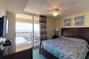 House, Multiple Beds (Three-Bedroom Apartment)