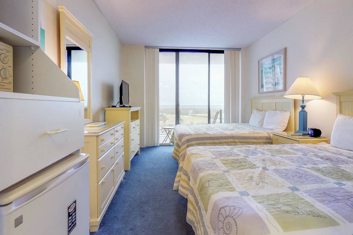 House, 2 Double Beds (Studio)