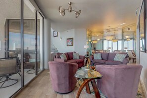 House, Multiple Beds (Two-Bedroom Apartment) | Living area