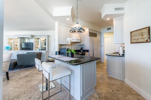 House, Multiple Beds (Three-Bedroom Apartment) | Private kitchen