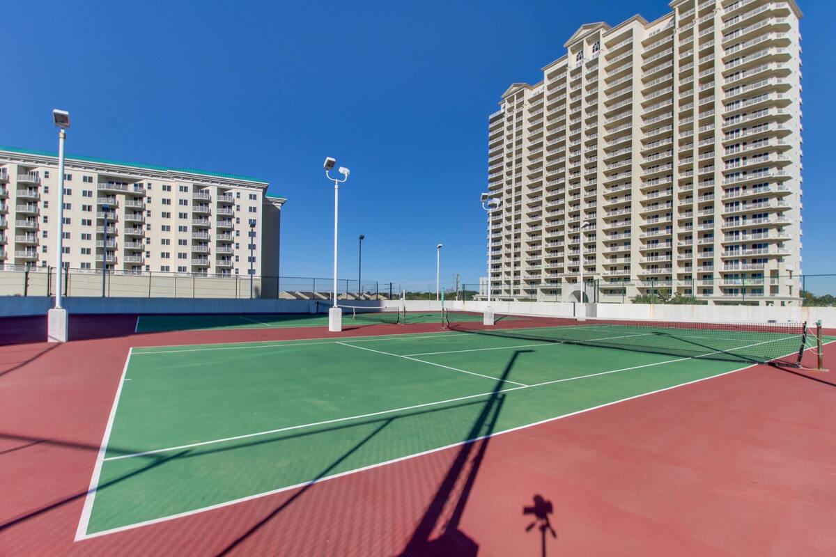 Tennis court