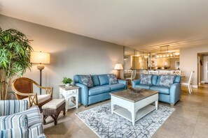 House, Multiple Beds (Two-Bedroom Apartment) | Living room