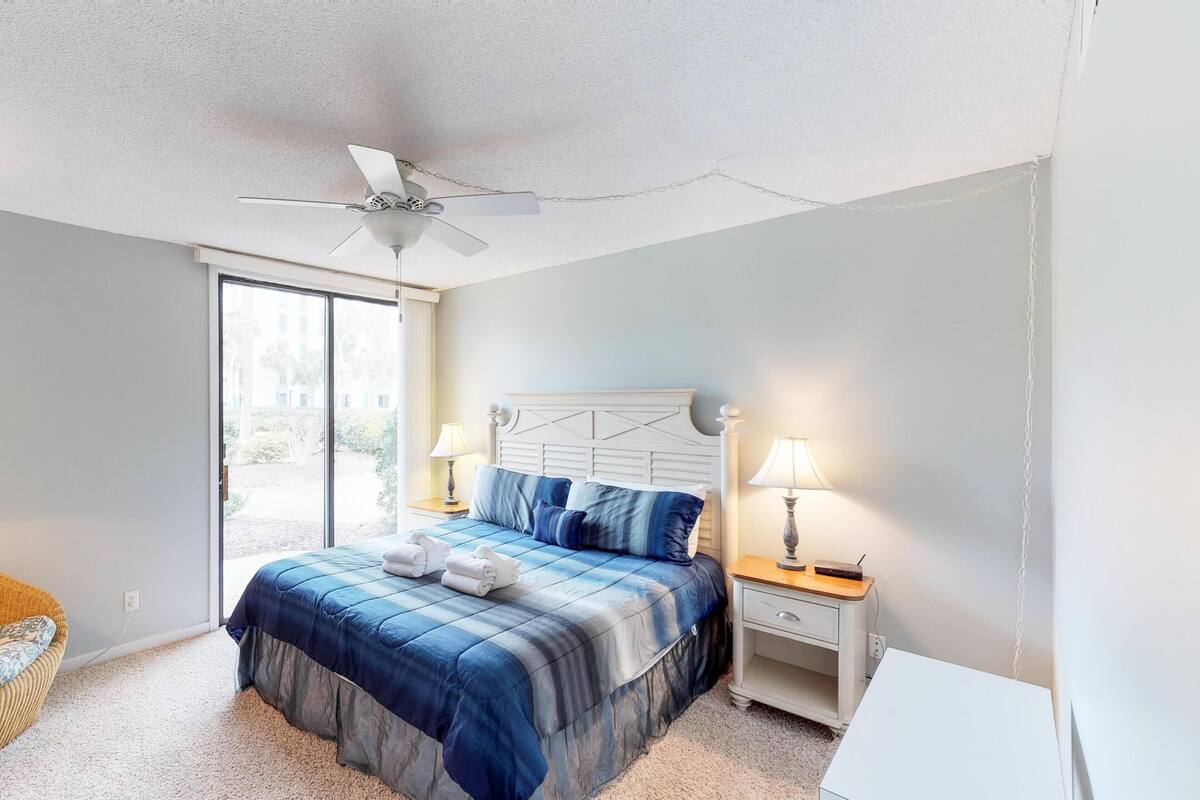House, Multiple Beds (Two-Bedroom Apartment)