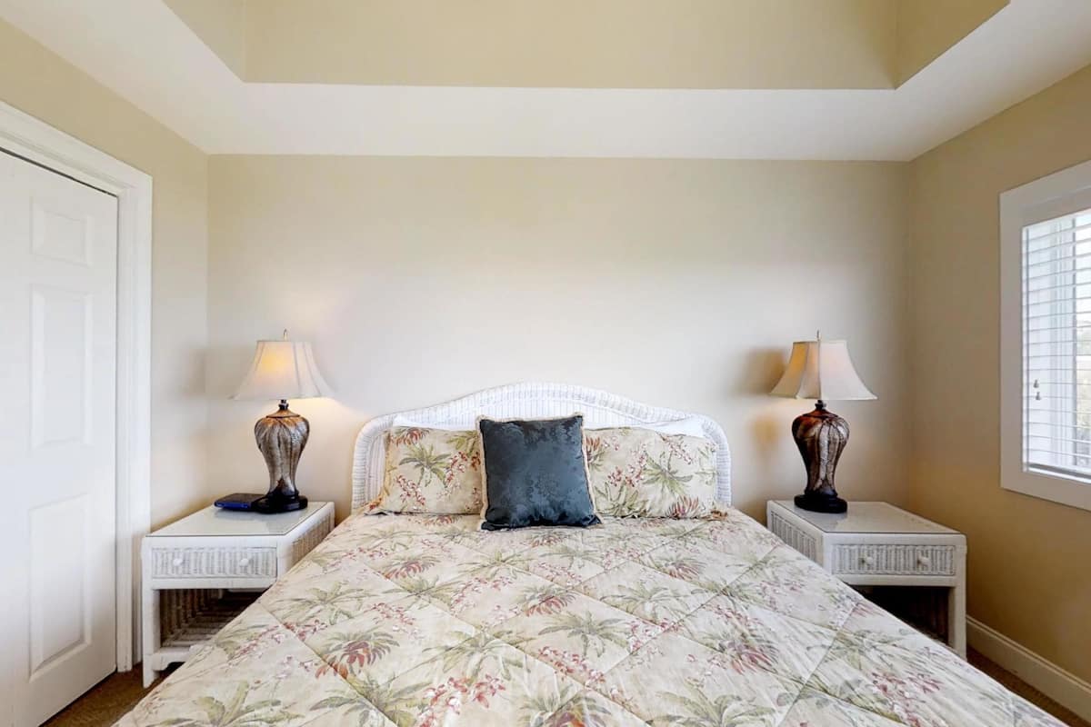 House, Multiple Beds (Two-Bedroom Apartment)