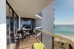 Hus - flera sängar (Two-Bedroom Apartment) | Balkong